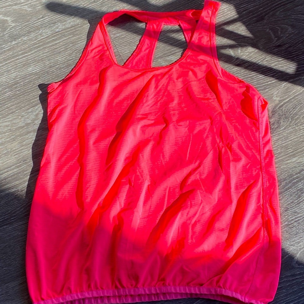 Pink tank top